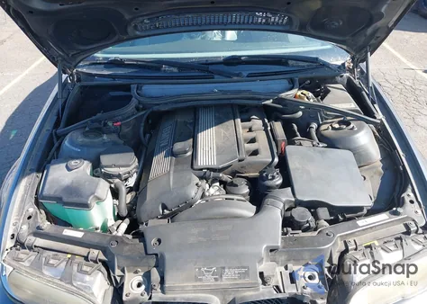 2003 BMW 330 Ci из США, поврежденный, VIN WBABS53443JU96365